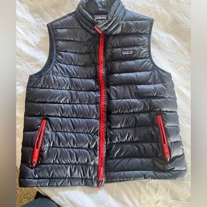 Patagonia puff vest
